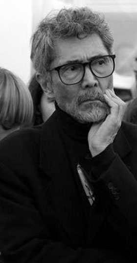 Simon Yotsuya Photo